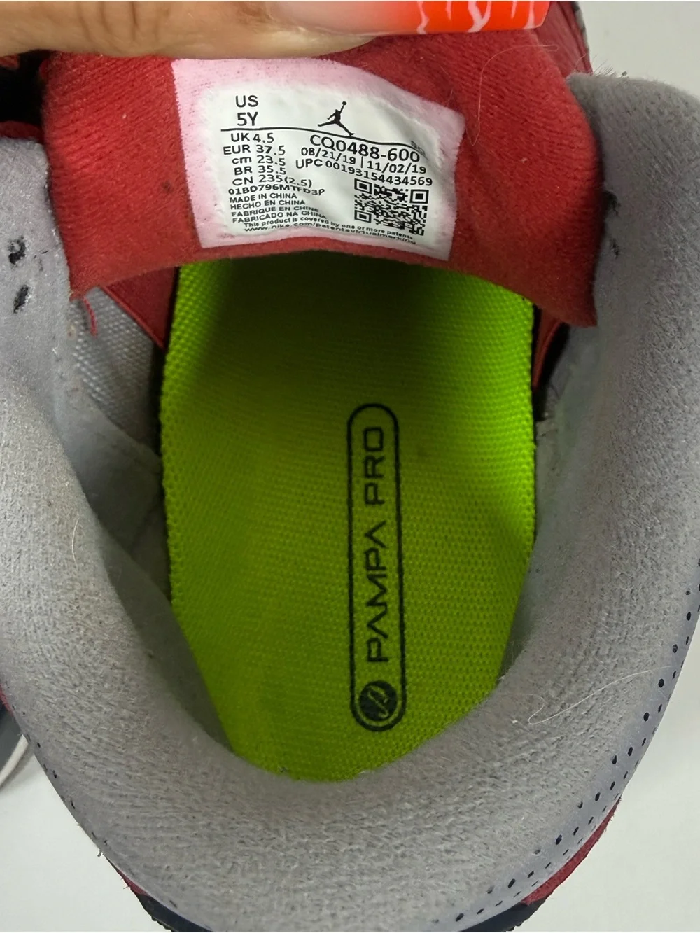 Air Jordan 3 Retro SE 